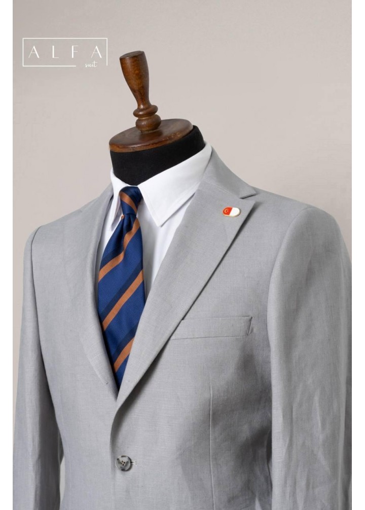 %100 Keten Gri Takım Elbise – Yazlık Şıklığın Zirvesi